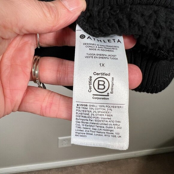 Athleta Tugga Sherpa Fleece Jacket Size 1X Black Bomber Athletic Travel Active - Picture 10 of 12